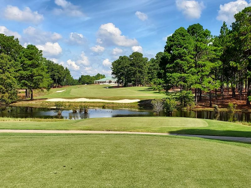 Golf That Shapes A Town's Identity