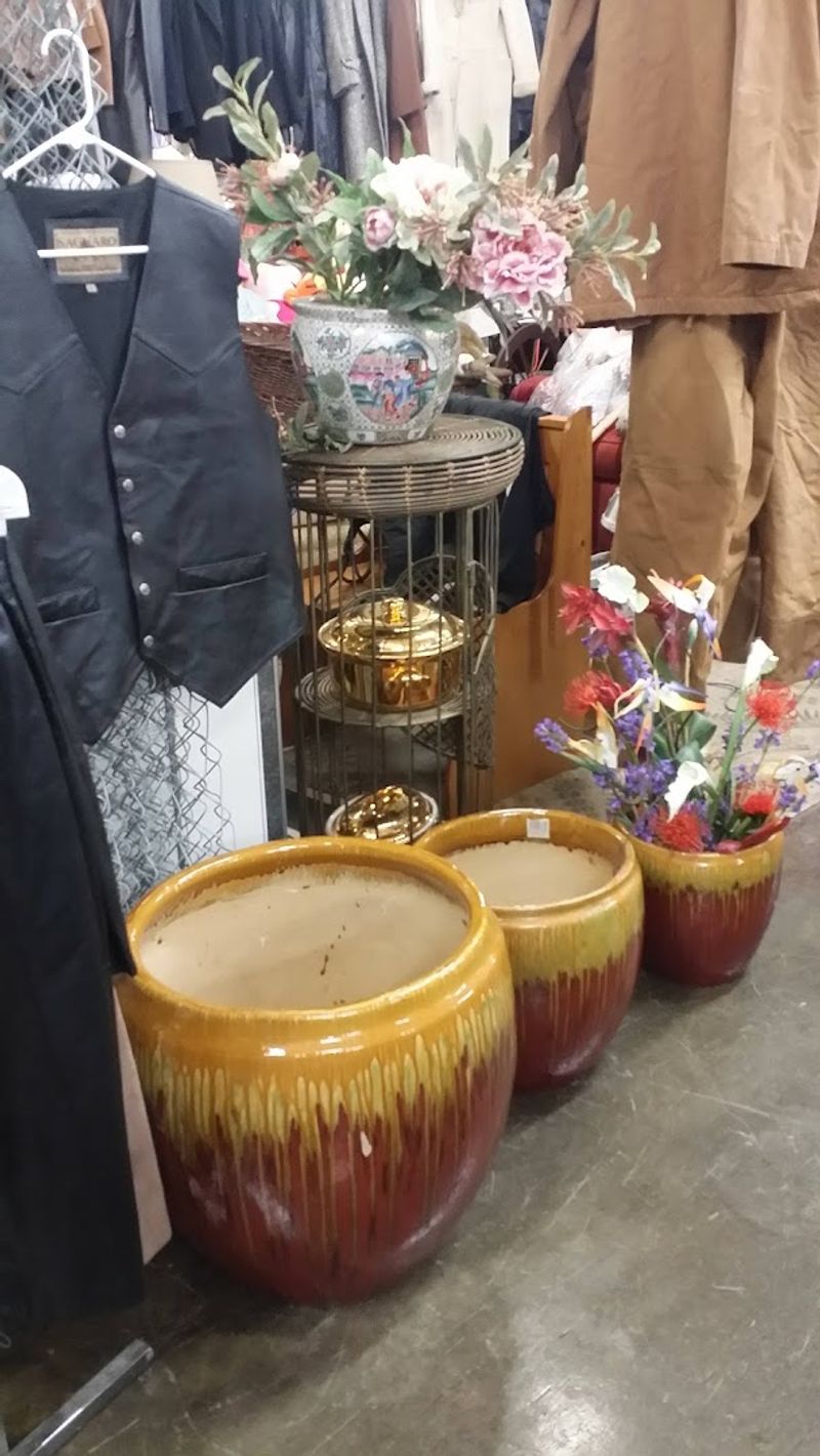 Unique Boutique Booths With Real Personality
