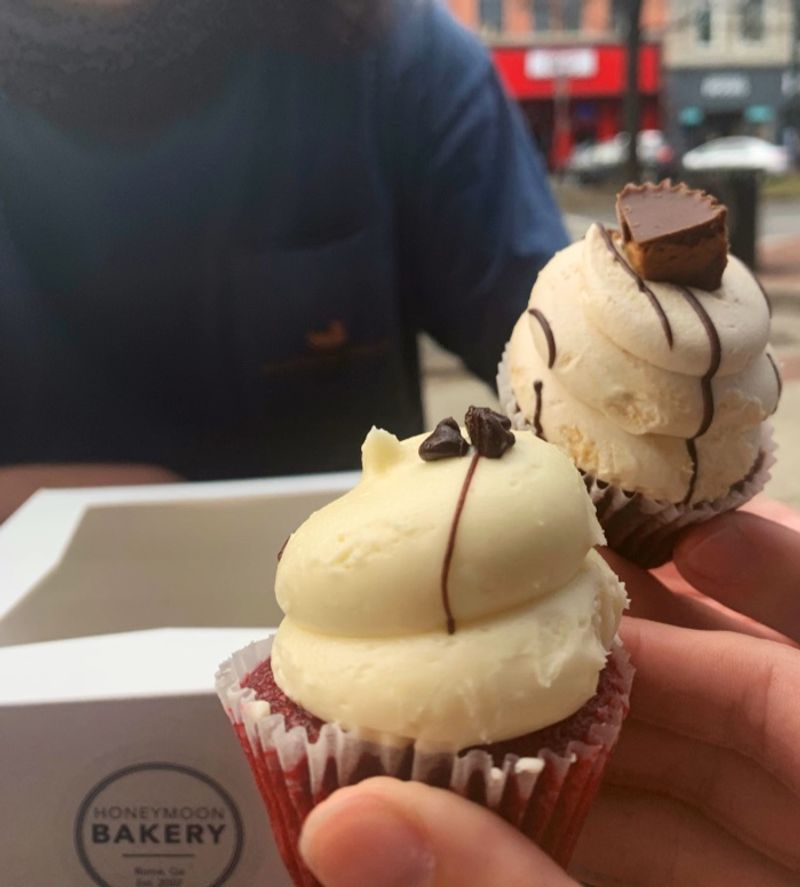 Buttercream Frosting That Earns Its Own Fan Club