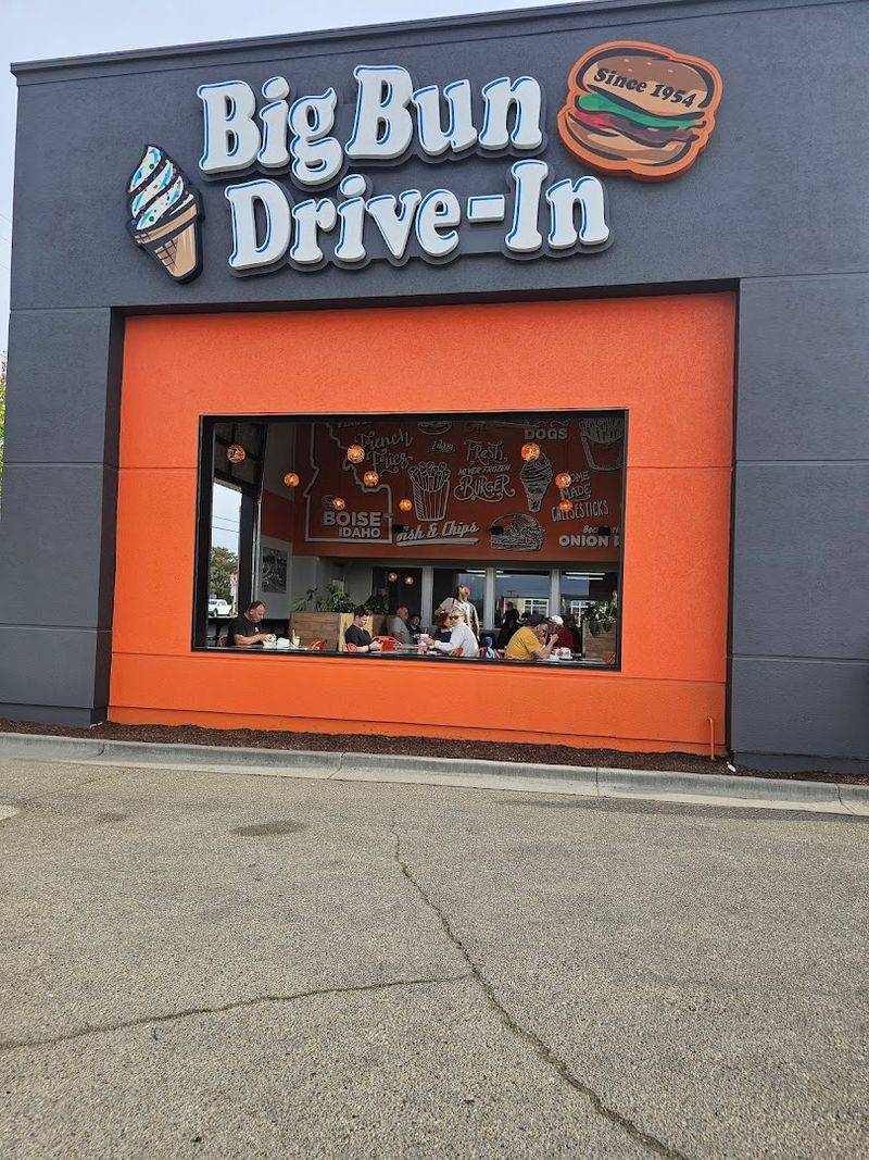 Big Bun Drive In
