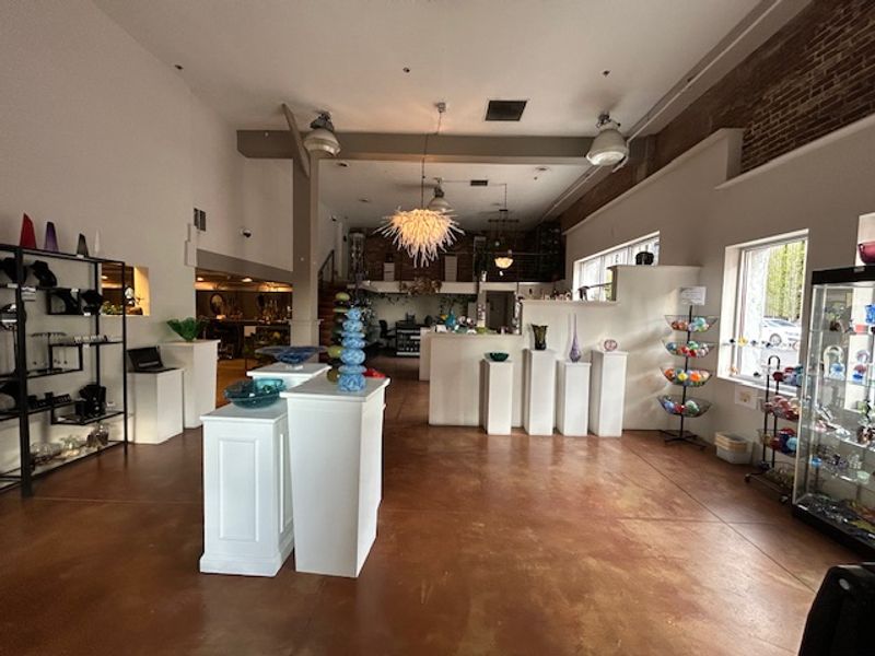 This Idaho Glass Studio Lets You Create Your Own Masterpiece - Decor Hint Downtown Boise's Most Hands-On Kind Of Art Stop