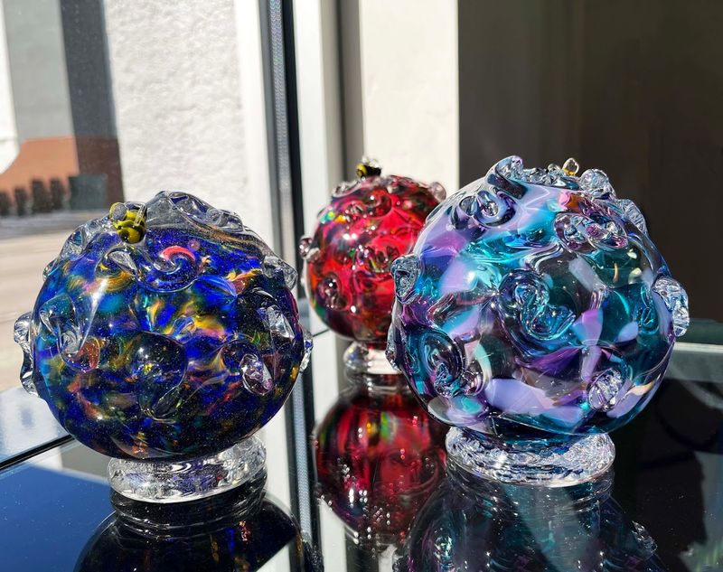 This Idaho Glass Studio Lets You Create Your Own Masterpiece - Decor Hint The Moment Molten Glass Starts Feeling Personal