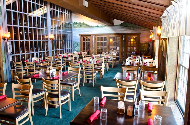 Why Families And Date Nights Both Work Here
