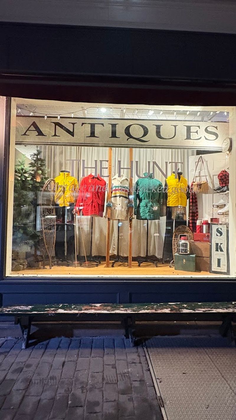 Why Collectors From Across Connecticut Make The Trip