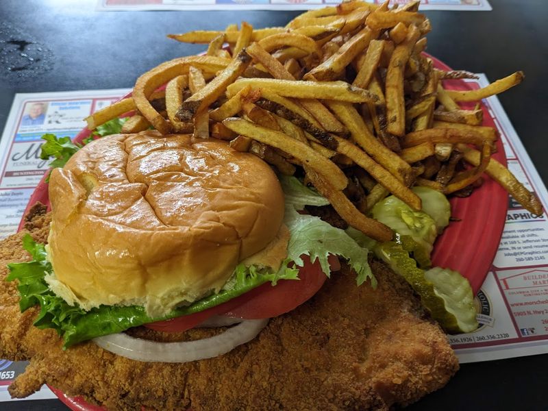 Lunch Deserves Attention Here Too
