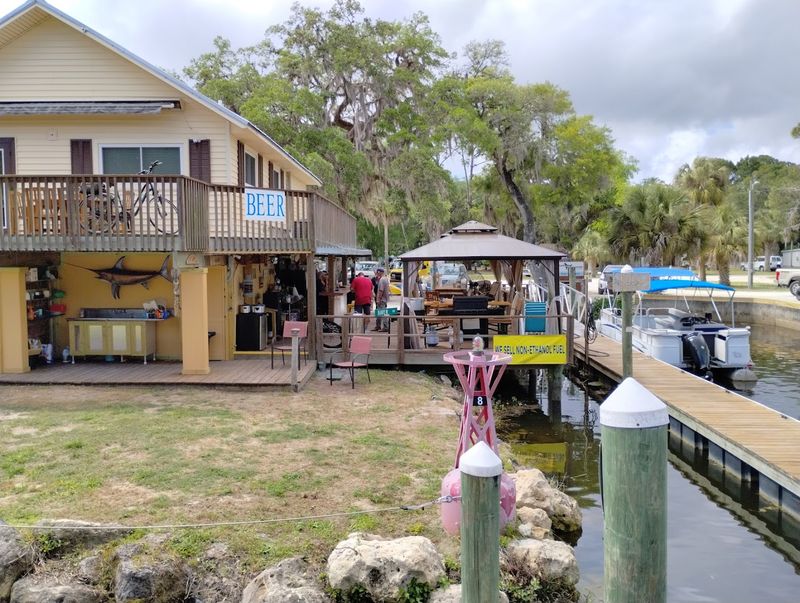 This Underrated Florida Town Feels Wonderfully Different From The Rest - Decor Hint The Laid-Back Local Atmosphere