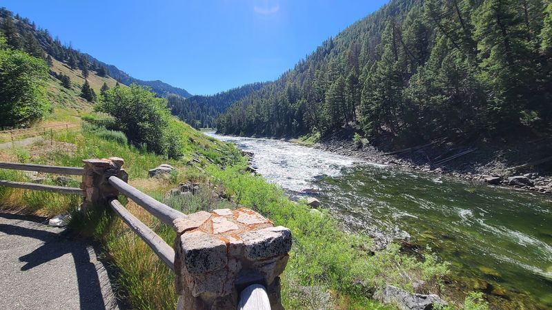 Sawtooth National Forest Setting