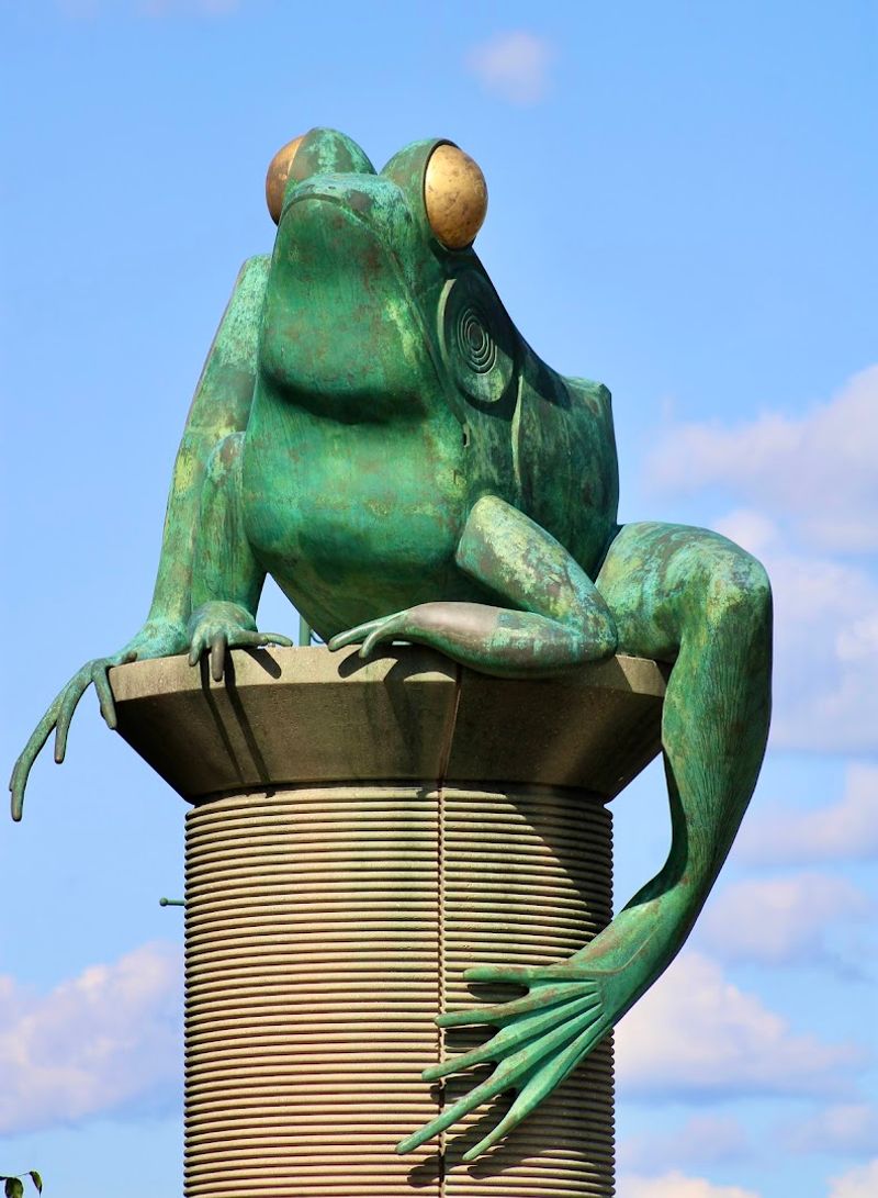Frog Bridge, Willimantic