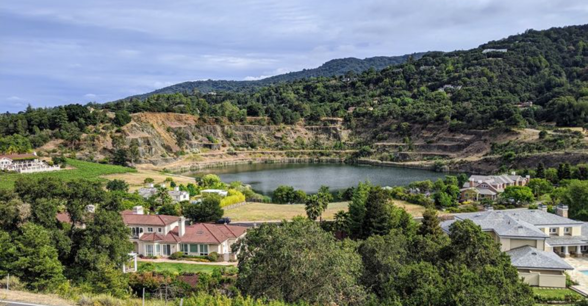 10 California Towns Where Soaring Home Costs Are Making Residents Think Twice - Decor Hint
