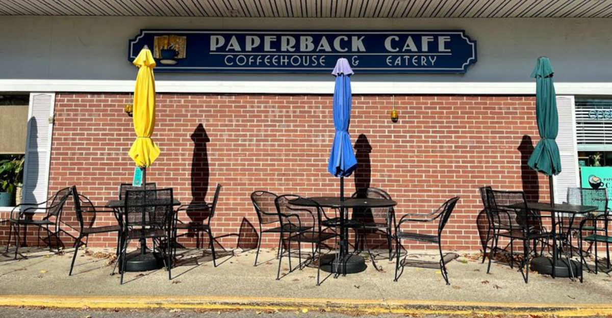 10 Charming Connecticut Patio Cafes Made For Sunny Summer Days - Decor Hint