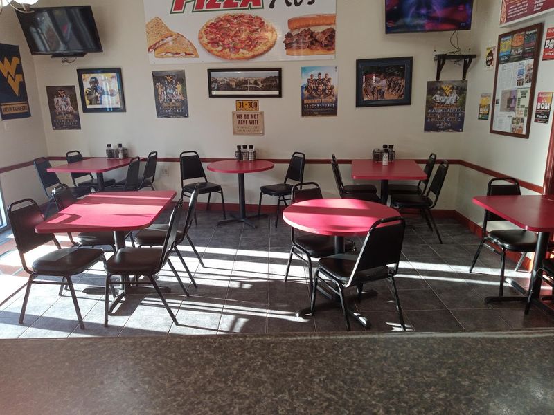 10 West Virginia Pizza Spots That Don't Look Like Much But Keep Drawing Crowds - Decor Hint Pizza Al's, Morgantown