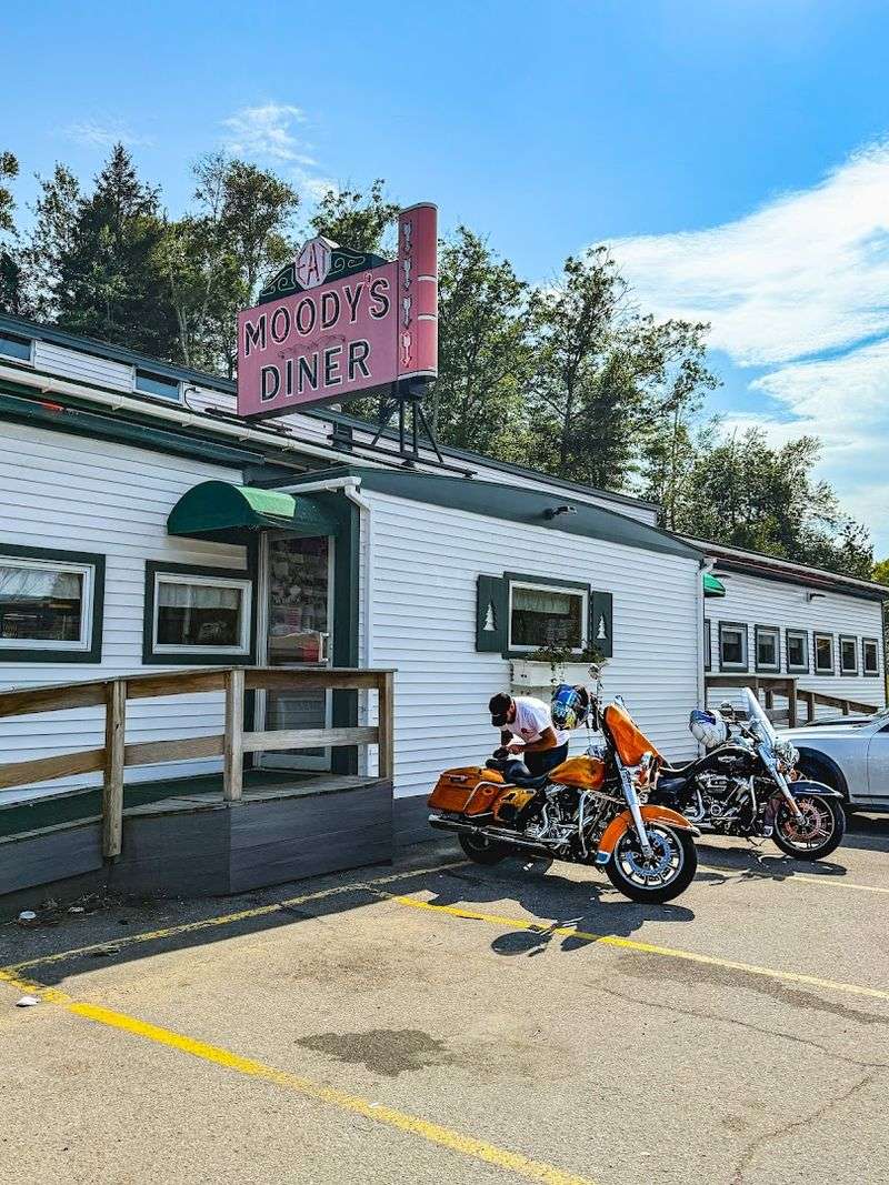 Moody's Diner, Waldoboro