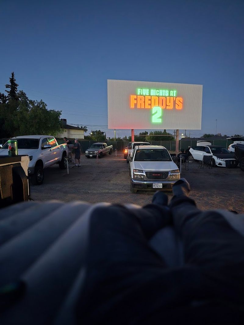 Madera Drive-In, Madera