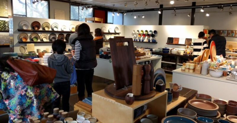 12 California Factory Tours That Turn Everyday Curiosity Into A Fun Day Out