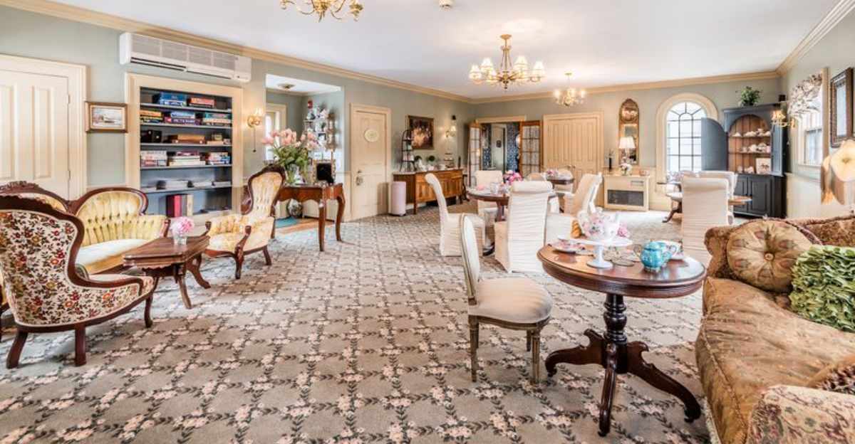 12 Places In Connecticut Where Tea And Fresh Scones Are Still Served The Old Fashioned Way - Decor Hint