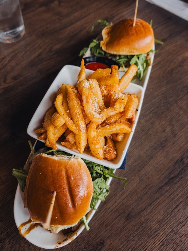 Incline Public House