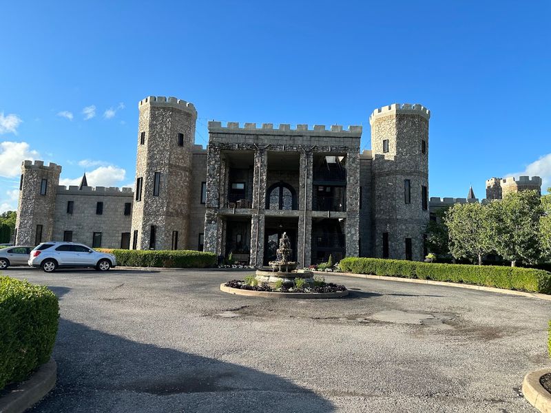 Castle Farm At The Kentucky Castle