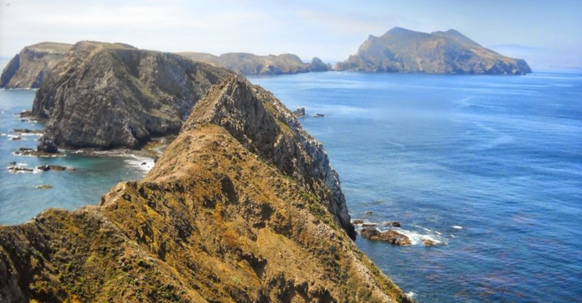 14 California Day Trips That Feel Much Bigger Than The Mileage Suggests - Decor Hint