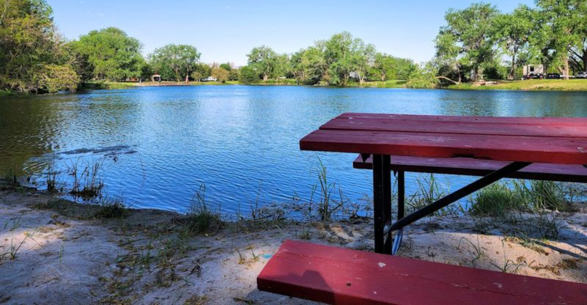 14 Nebraska Campgrounds Near Beautiful Lakes And Rivers - Decor Hint