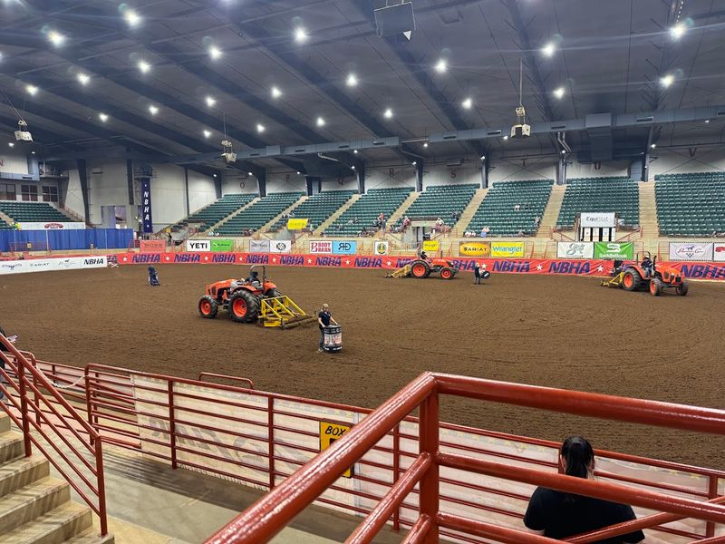 Outstanding Horse Show Arenas With Air Conditioning
