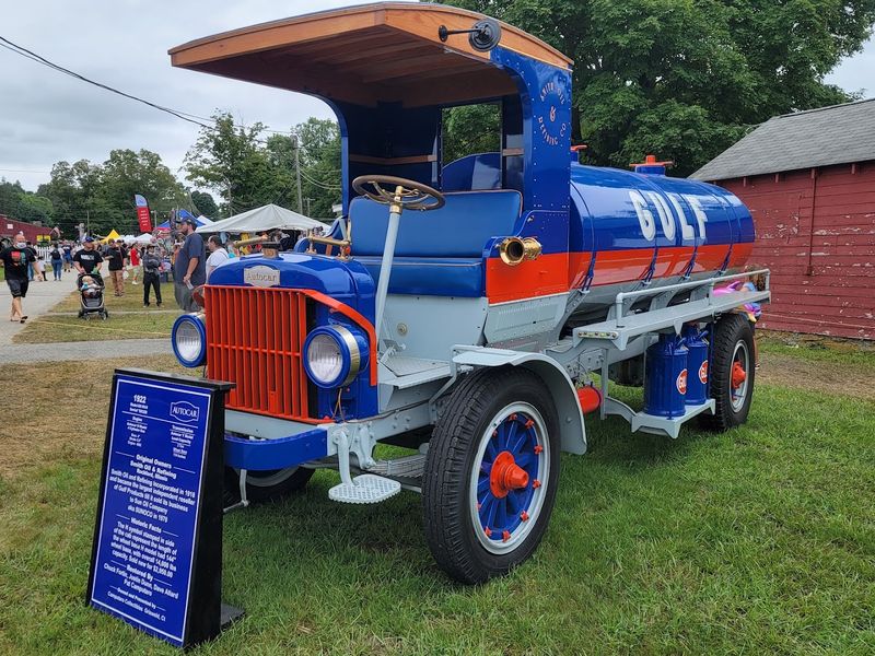 7 Gigantic Swap Meets In Connecticut That'll Make Your Thrifting Dreams Come True - Decor Hint Brooklyn Automotive Swap Meet, Brooklyn