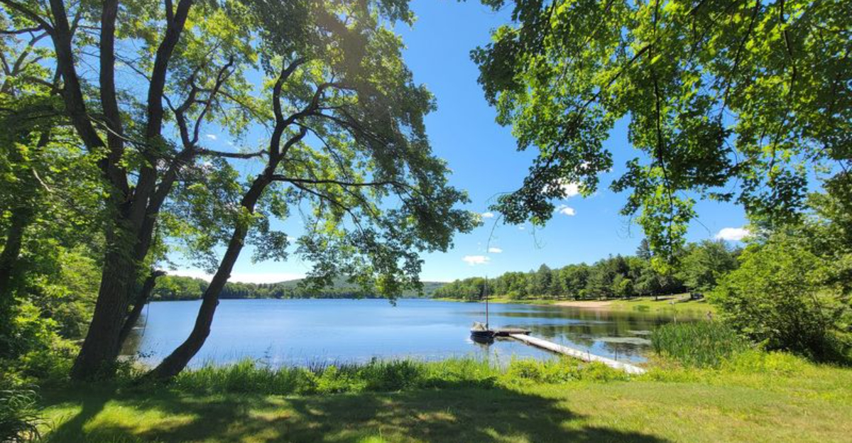 8 Secluded Connecticut Swimming Spots That Make Summer Feel Like A Secret Getaway - Decor Hint