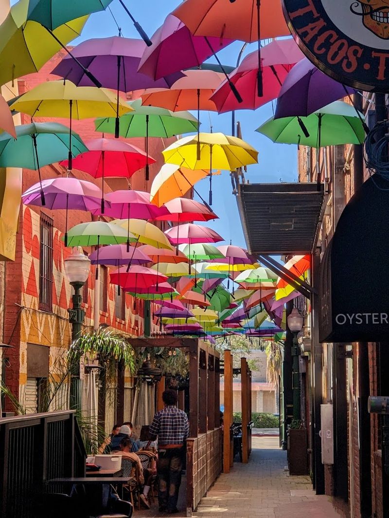 This Colorful Umbrella Alley In California Looks Like Something From A Story - Decor Hint Orange Street Alley Gives It A Second Name