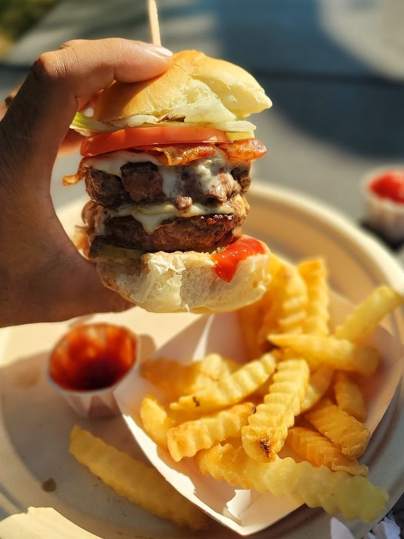 This Low-Key Connecticut Spot Is Winning Over Burger Lovers Fast - Decor Hint The Burgers That Started It All