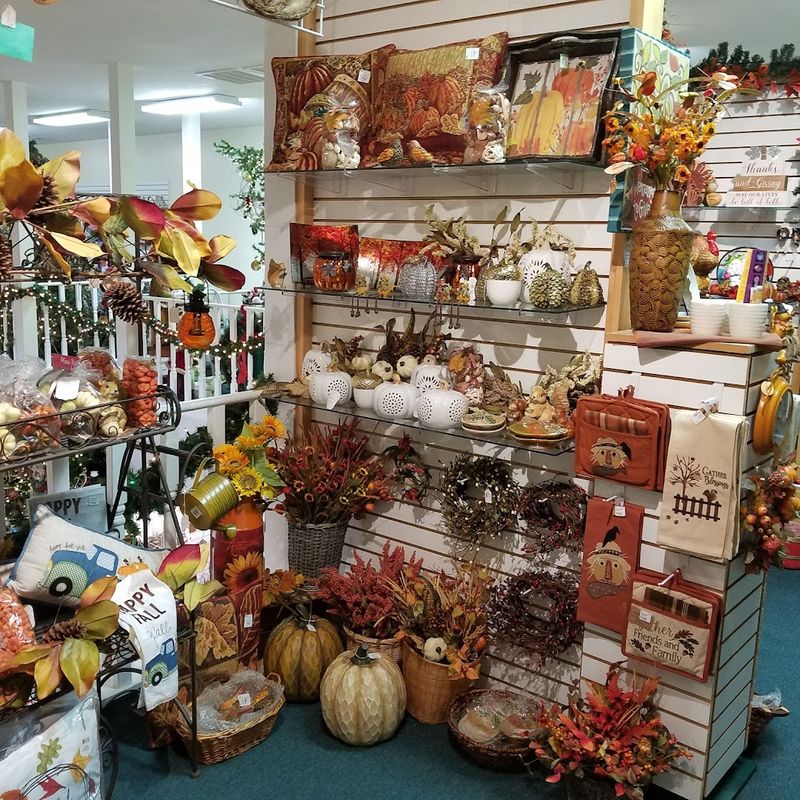 This Georgia Spot Celebrates Christmas 365 Days A Year And It's Absolutely Magical - Decor Hint Unique And High-Quality Gifts That Go Way Beyond Standard Holiday Fare