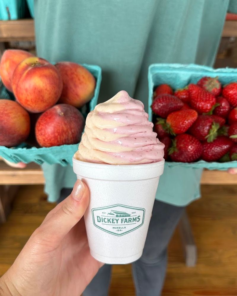 Strawberry And Peach Ice Cream Swirl Combo