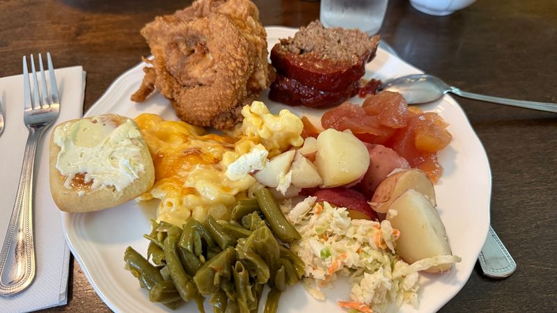 Southern Sides That Deserve Their Own Spotlight