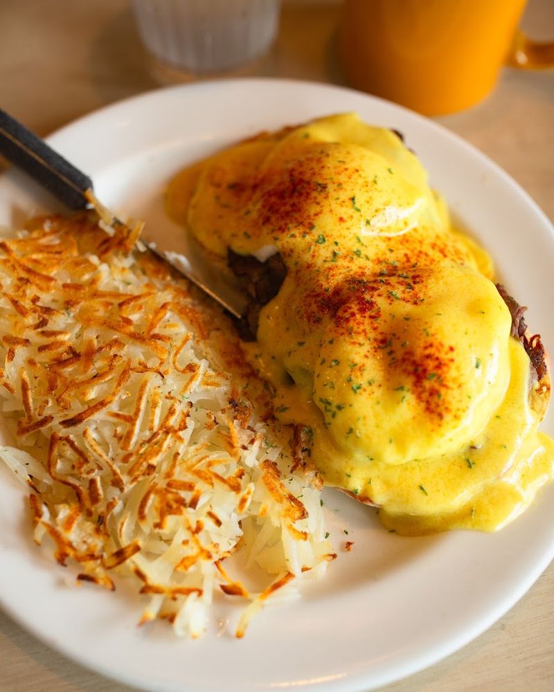 This Unassuming Alaska Eatery Keeps Winning People Over One Plate At A Time - Decor Hint Breakfast That Earns Its Hype