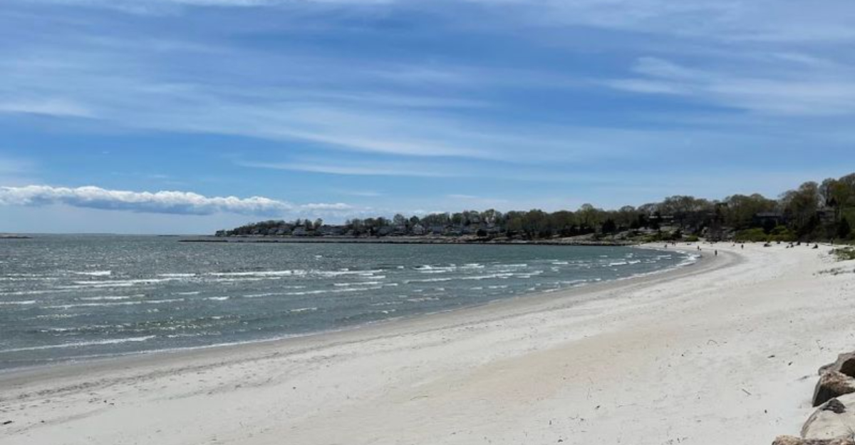 A Low Key Stunning White Sand Beach Is Waiting For You In Connecticut - Decor Hint