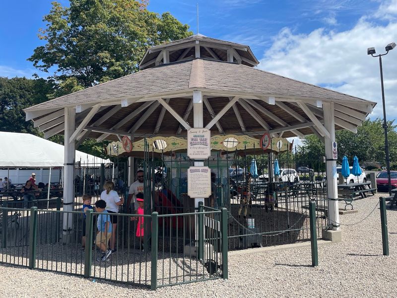 This Unassuming Connecticut Restaurant Is A Dream For Fried Seafood Fans - Decor Hint The Carousel That Surprises Everyone