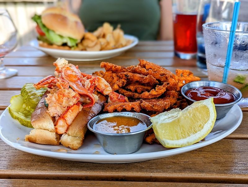 The Pace Is Exactly What Summer Evenings Need