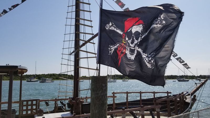 The Revenge Brings Pirate Theater Onto The Water