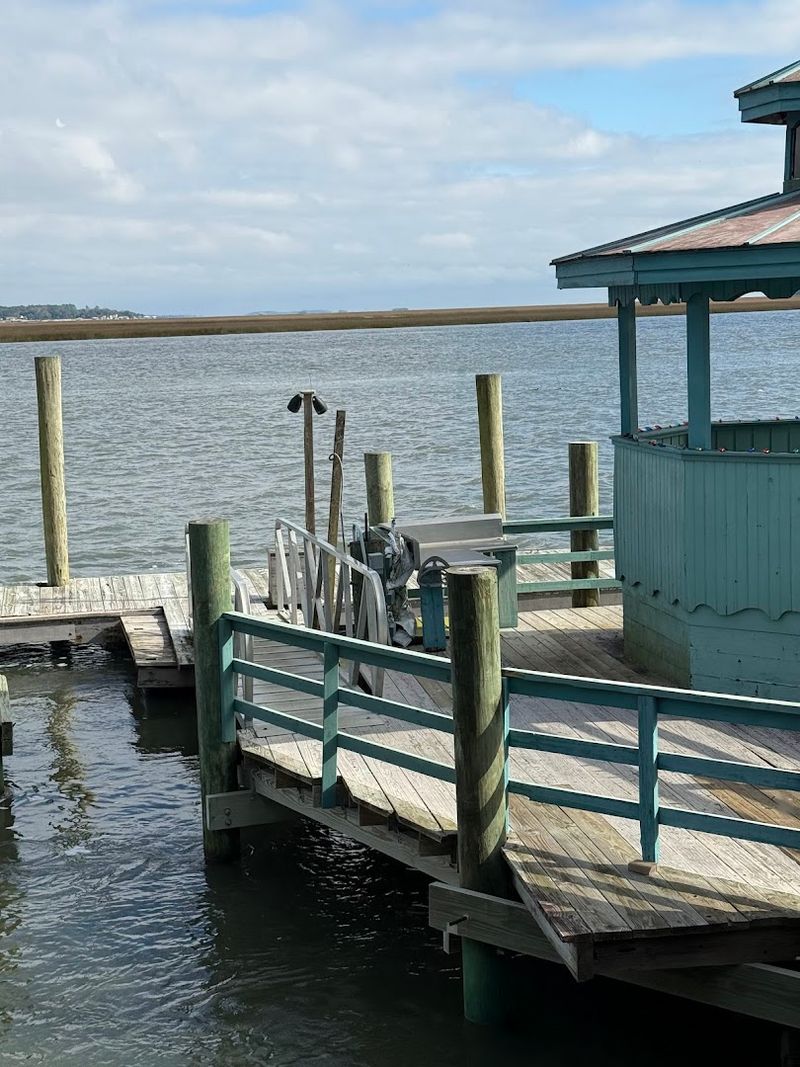 Pet-Friendly Outdoor Seating By The Water