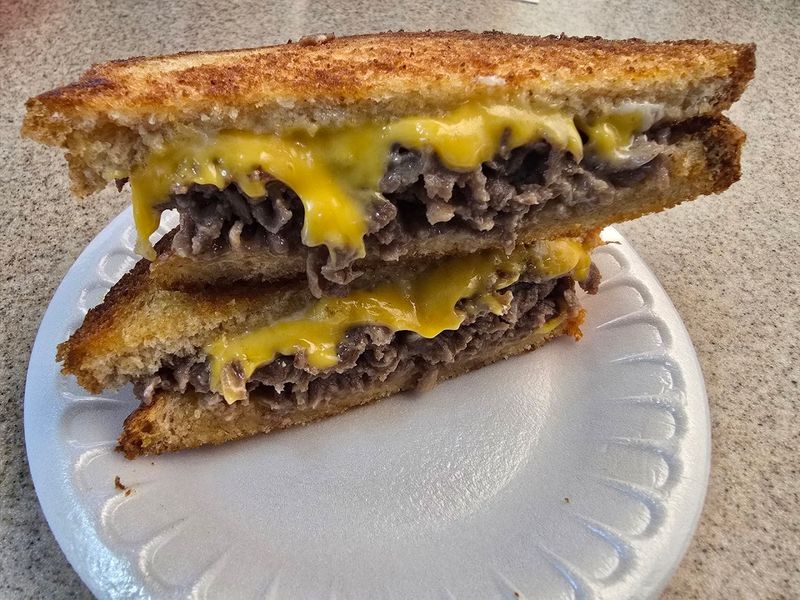 You Haven't Truly Lived Until You've Tried The Biscuits And Gravy At This Georgia Gem - Decor Hint The Grilled Cheese With Philly Steak And Mayo On Texas Toast