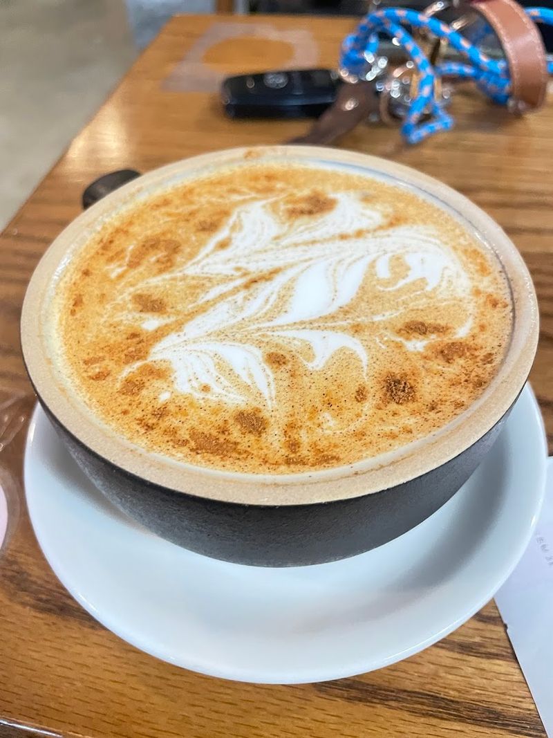 People Are Making Special Trips To One Virginia Bakery For Its Delicious Croissants - Decor Hint Coffee That Earns Its Own Spotlight