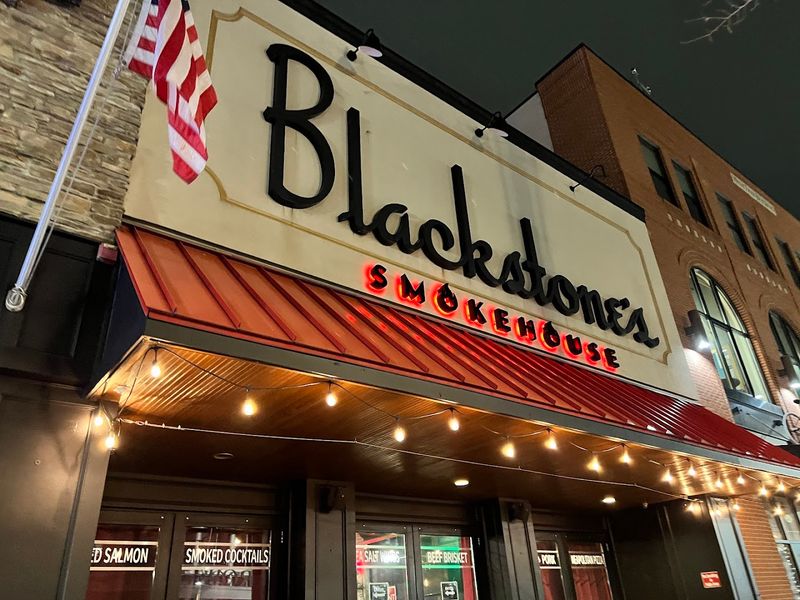 Blackstone's Smokehouse, Flint