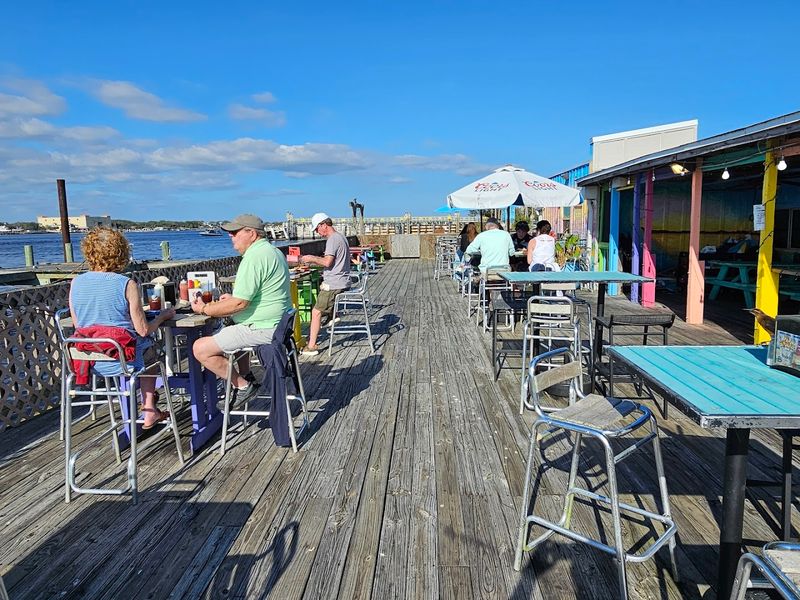 10 No-Frills Seafood Shacks In Florida That Are Totally Worth The Trip - Decor Hint Singleton's Seafood Shack, Jacksonville