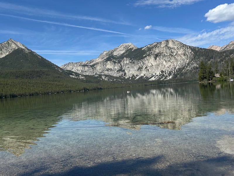 Pettit Lake