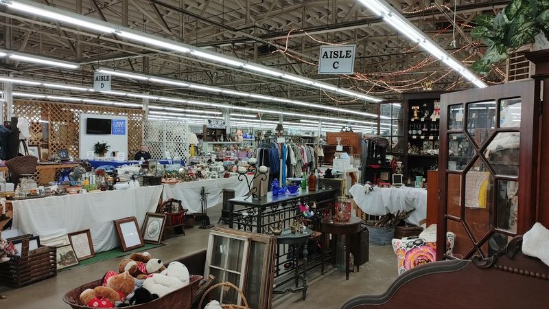 Hundreds Of Vendor Booths With Something For Literally Everyone