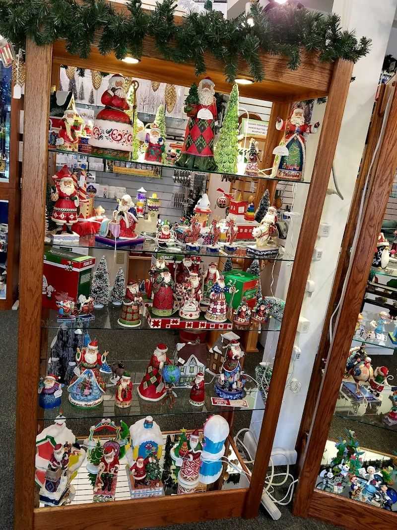This Georgia Spot Celebrates Christmas 365 Days A Year And It's Absolutely Magical - Decor Hint A Highly Rated Shop With A Near-Perfect Score That Speaks For Itself