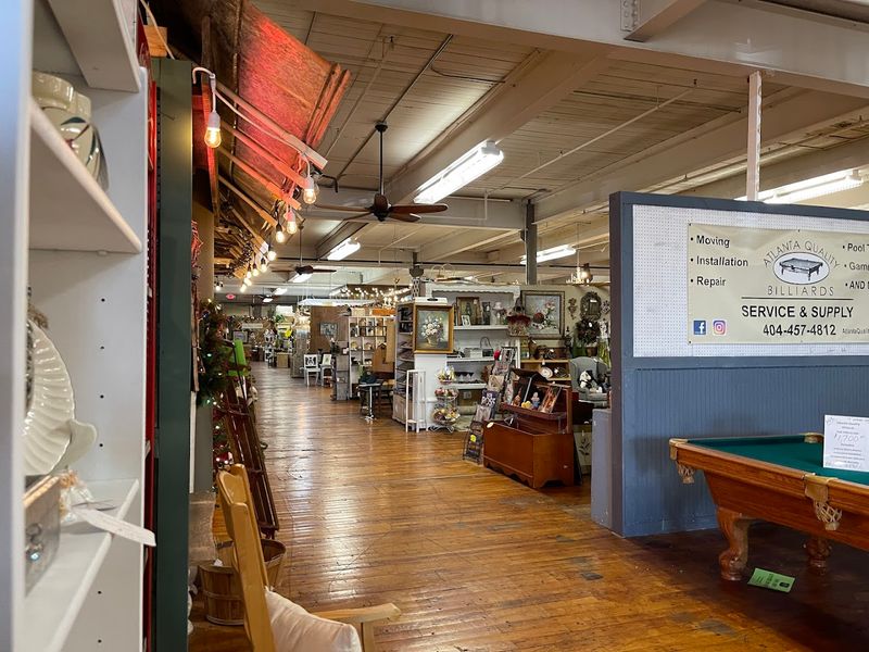 This Georgia Antique Store Is Shaping Up To Be The 2026 Destination Everyone Talks About - Decor Hint The Social Media Buzz That Keeps Growing