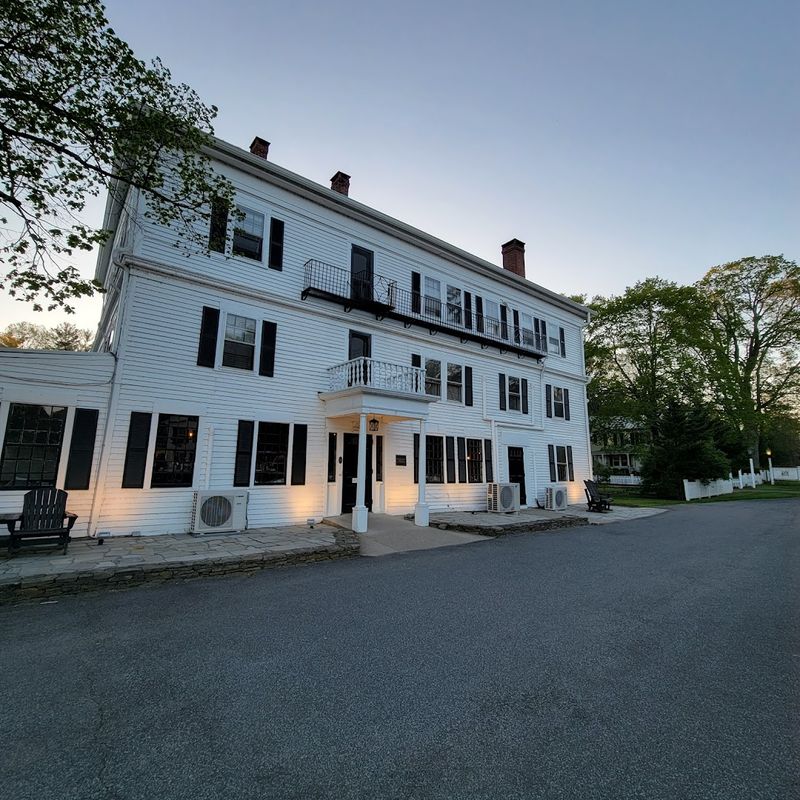 Historic Streets Add Extra Charm
