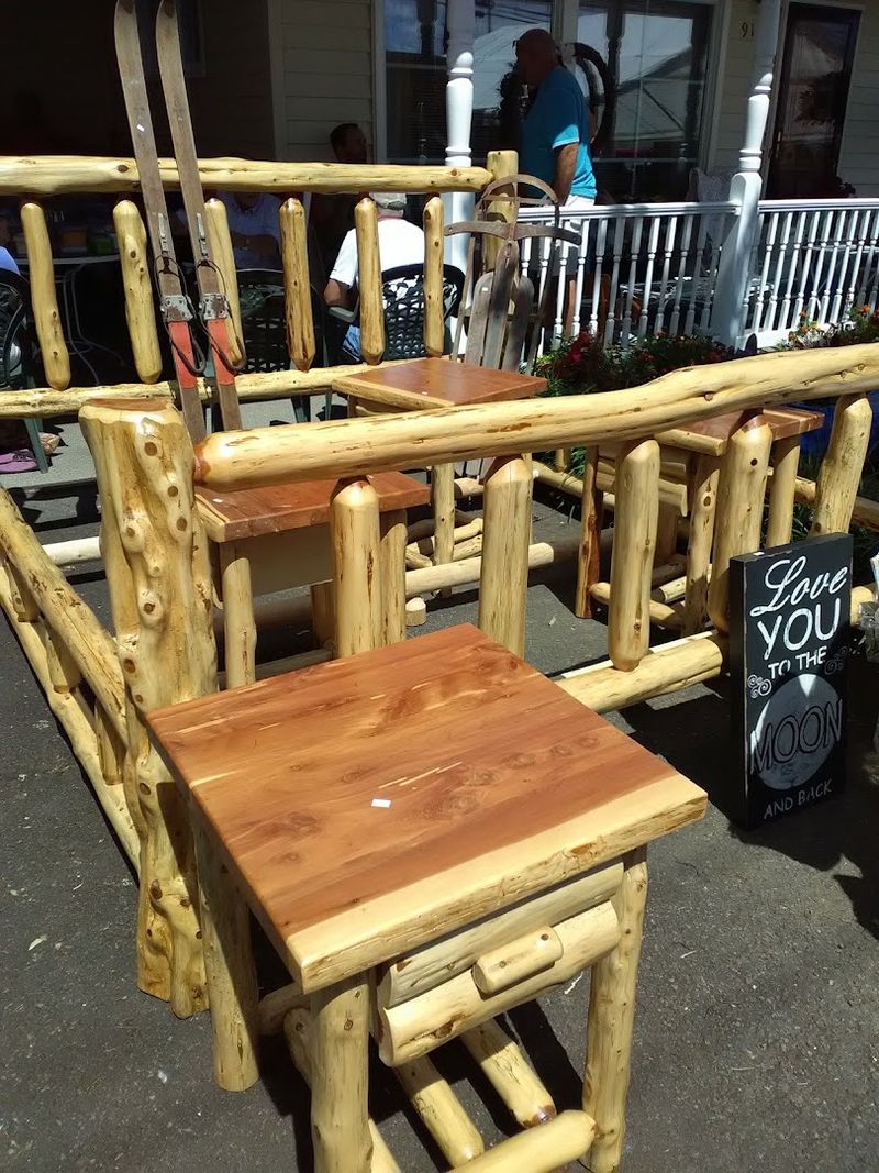 Handmade Wood Furniture And Crafts
