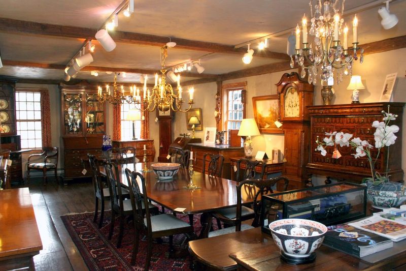 Mill House Antiques & Gardens, Woodbury