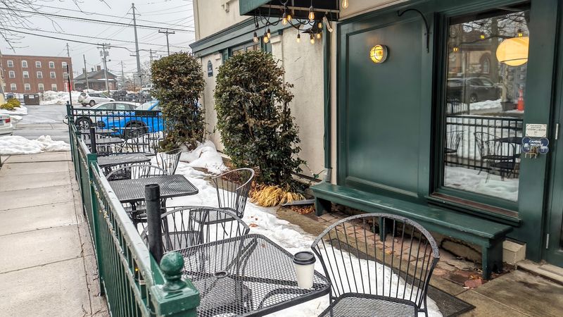 Cafe Atlantique, Milford