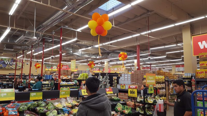 Grocery Options Cover Several Budget Levels